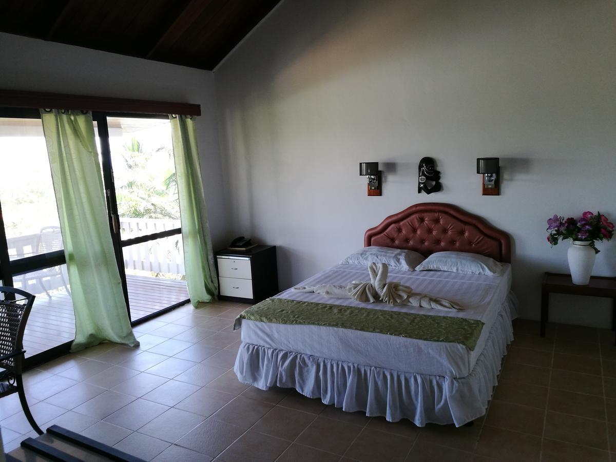 Honiara Hotel Esterno foto